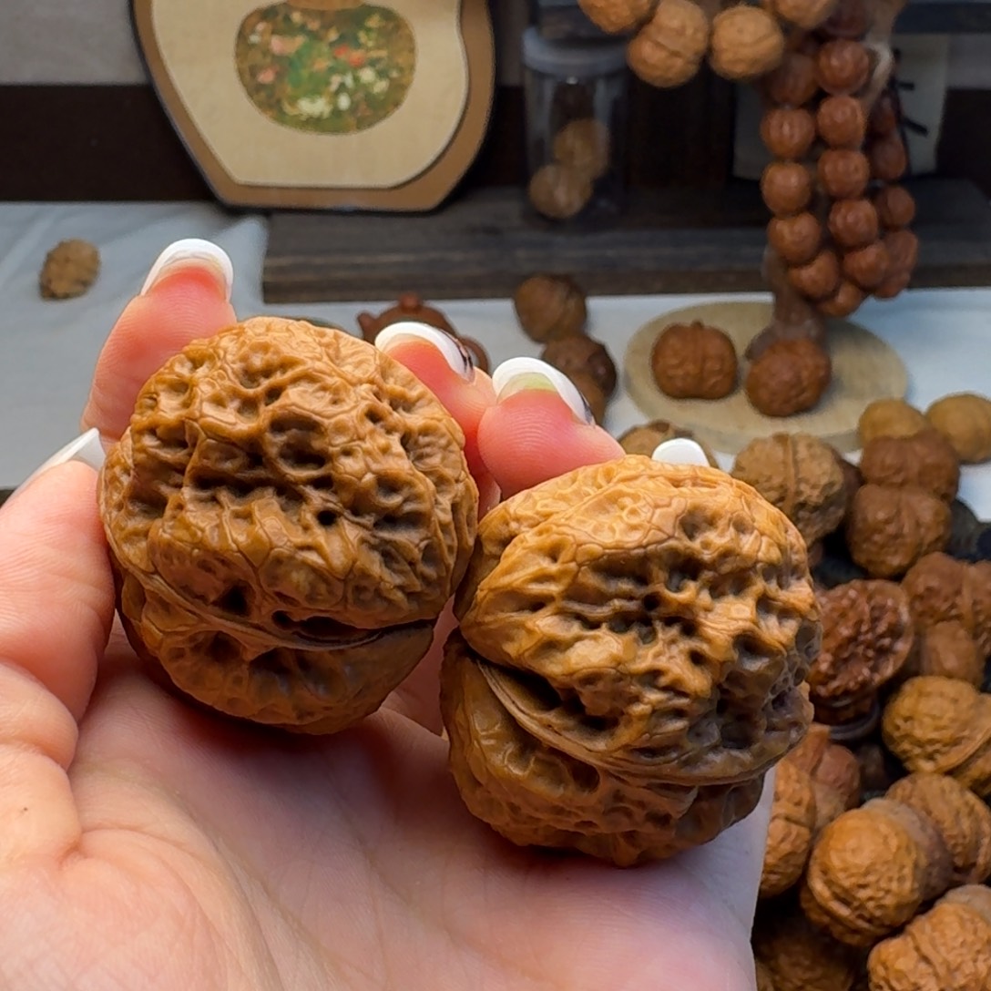 文玩核桃把件魔鬼筋肉蟾42.5 独家