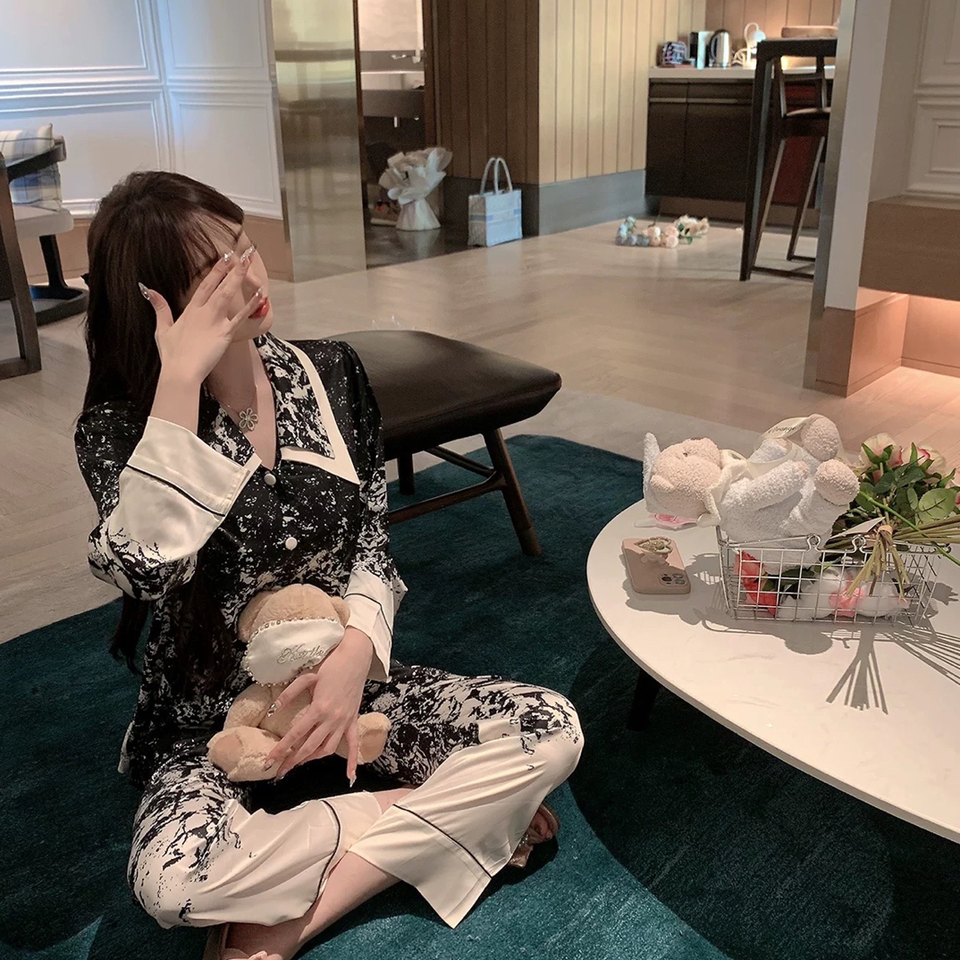 【小Yee家】laolao嘉伯丽尔高级轻奢长袖睡衣套装缎面