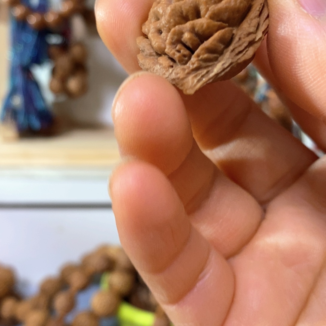 用***8桃核手串1111111111