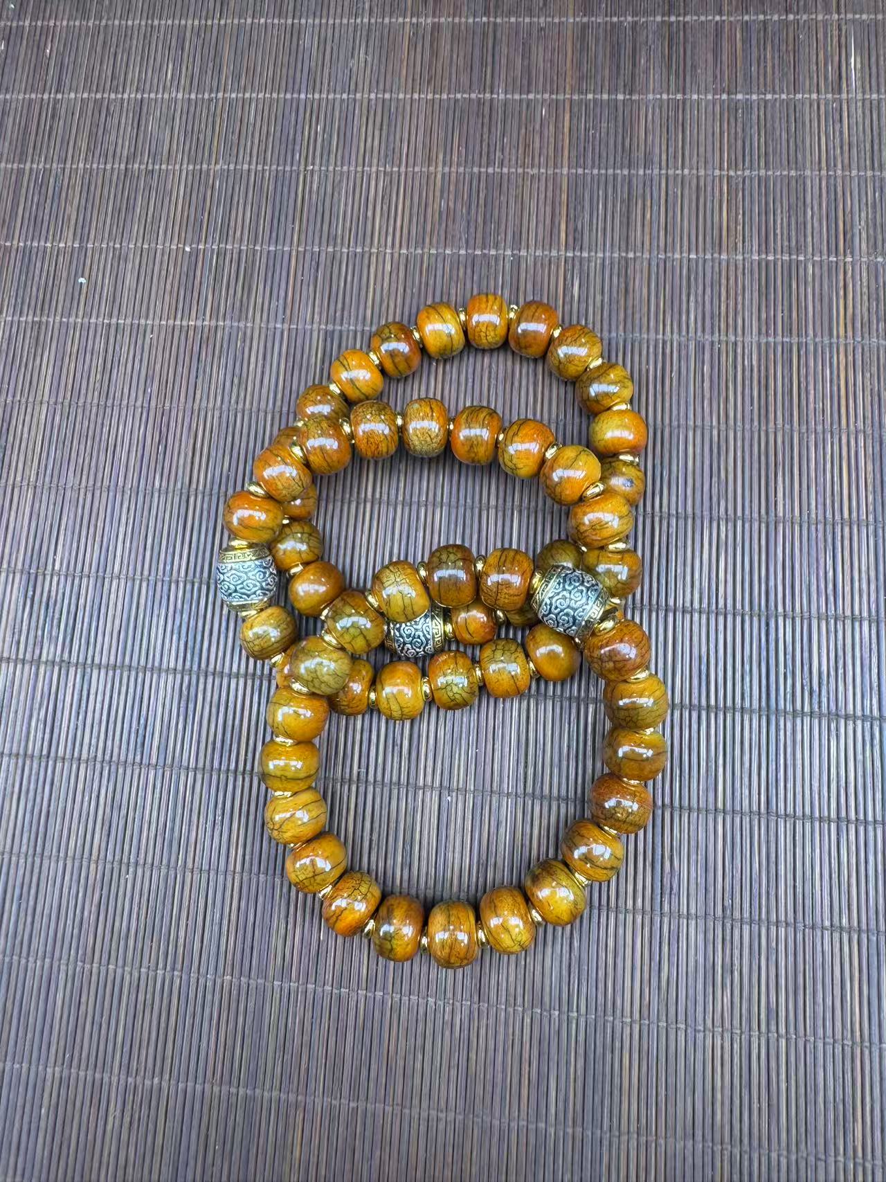 1542 高级牛骨带配饰1.2 特色工艺品