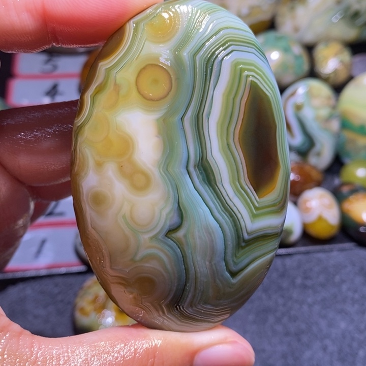 玛瑙/玉髓珠宝奇石未镶嵌