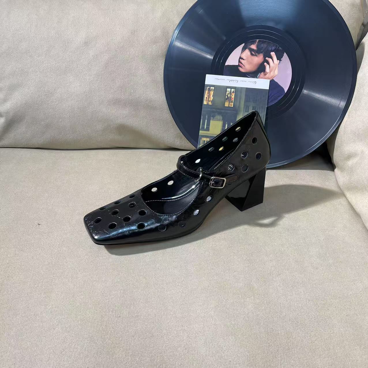 1085【柒个橙】黑色时尚新春款方头休闲女士高跟浅口手工单鞋C【5cm】