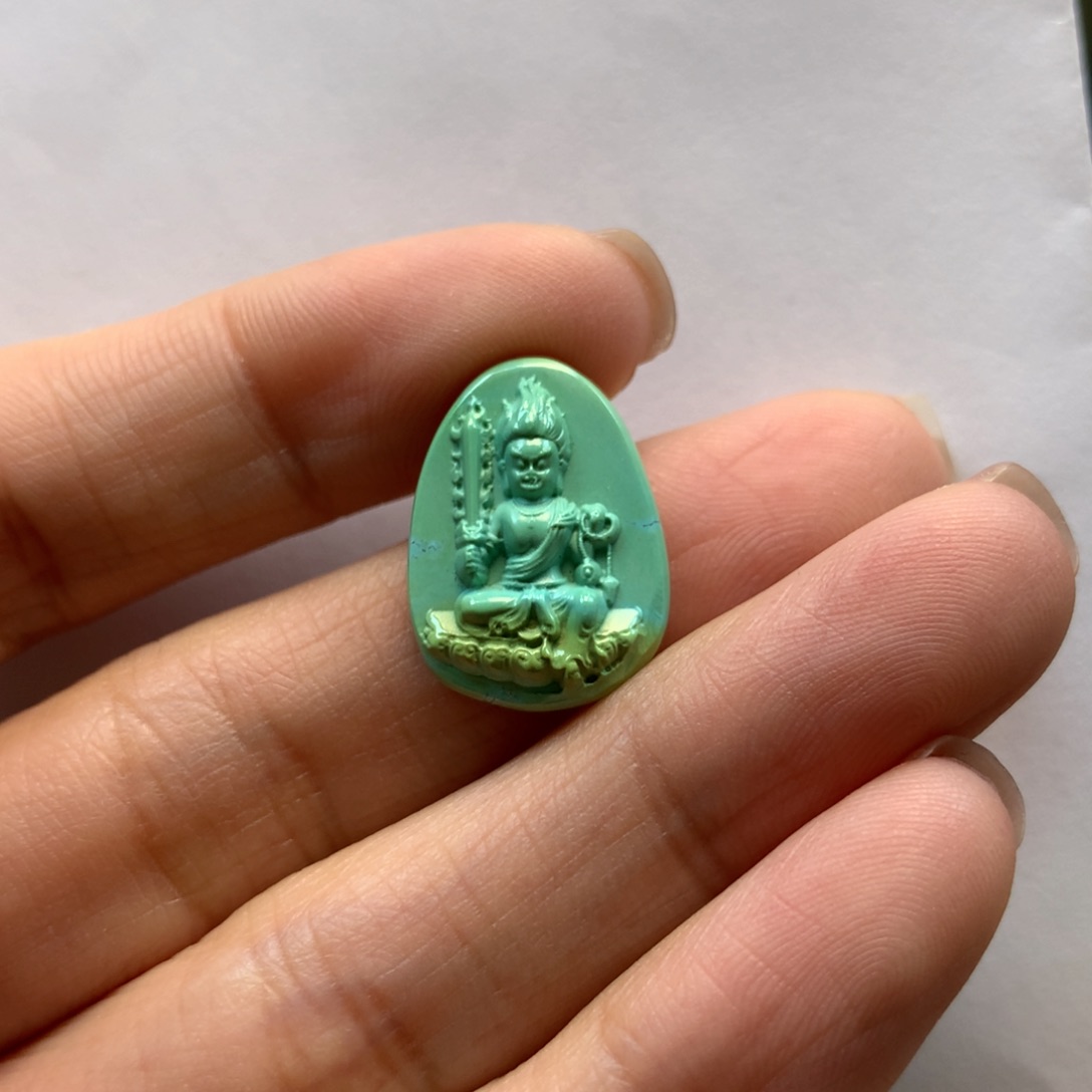 绿松石配饰未镶嵌