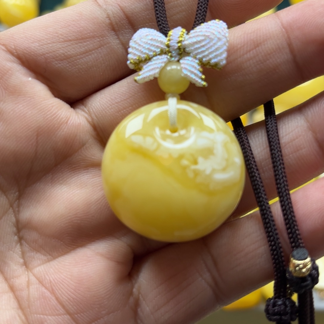 蜜蜡珠宝奇石未镶嵌