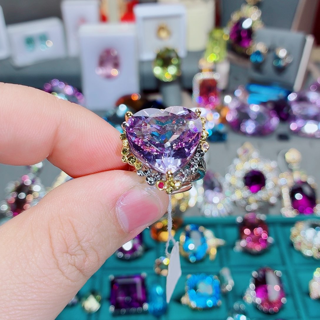 银S925镶嵌戒指水晶