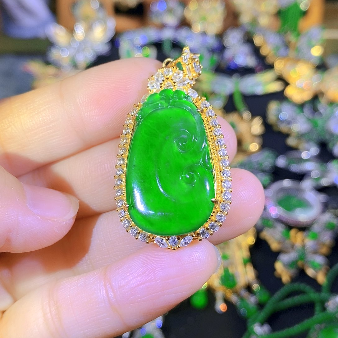 吊坠(不含链)银S925镶嵌翡翠