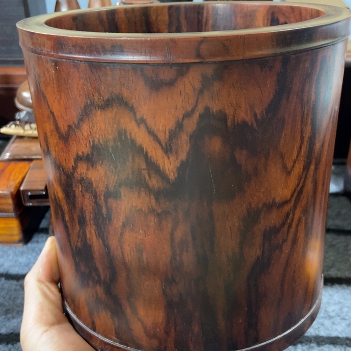 贡木用****2笔筒一个一个