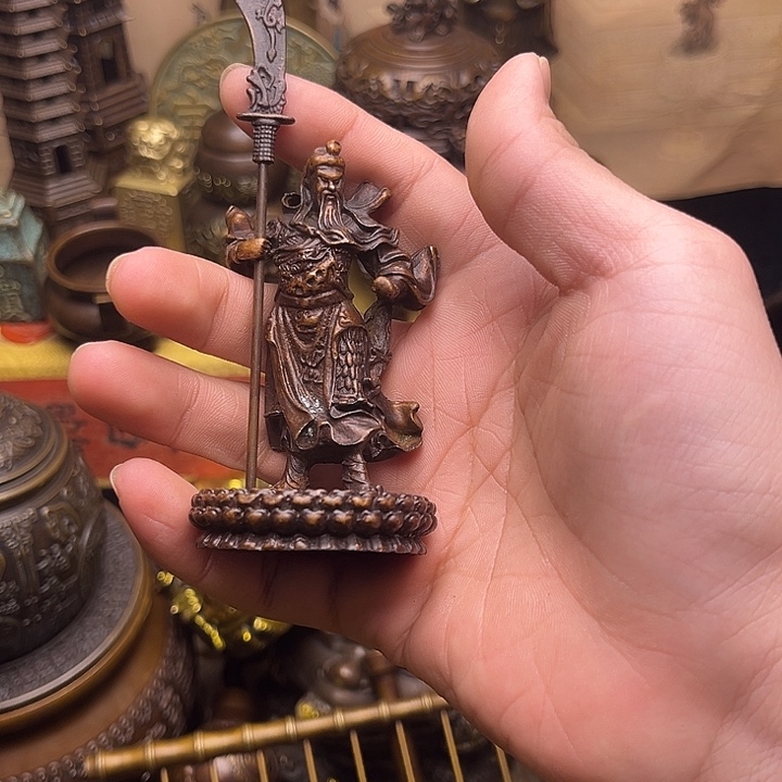 精美铜器点击下单