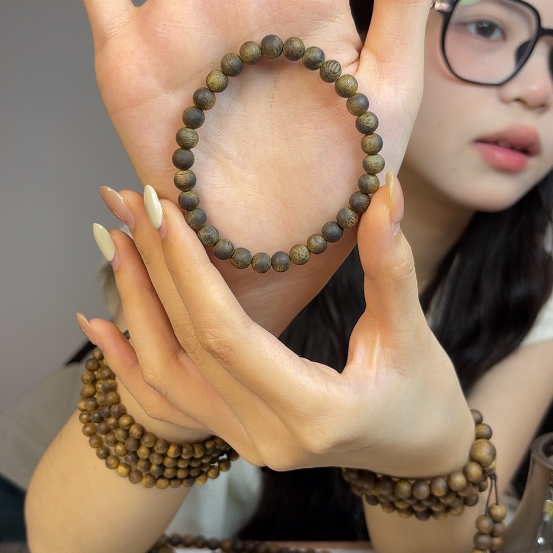 南***枝沉香块料+沉水卡6单圈