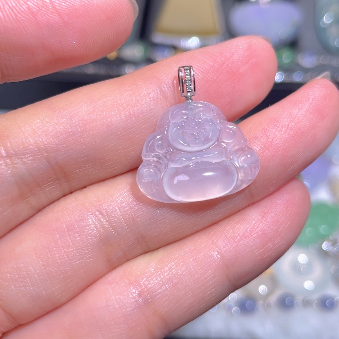 翡翠18K金镶嵌颈饰翡翠