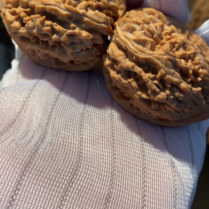 桃核吊坠提**卡38尺寸金钻