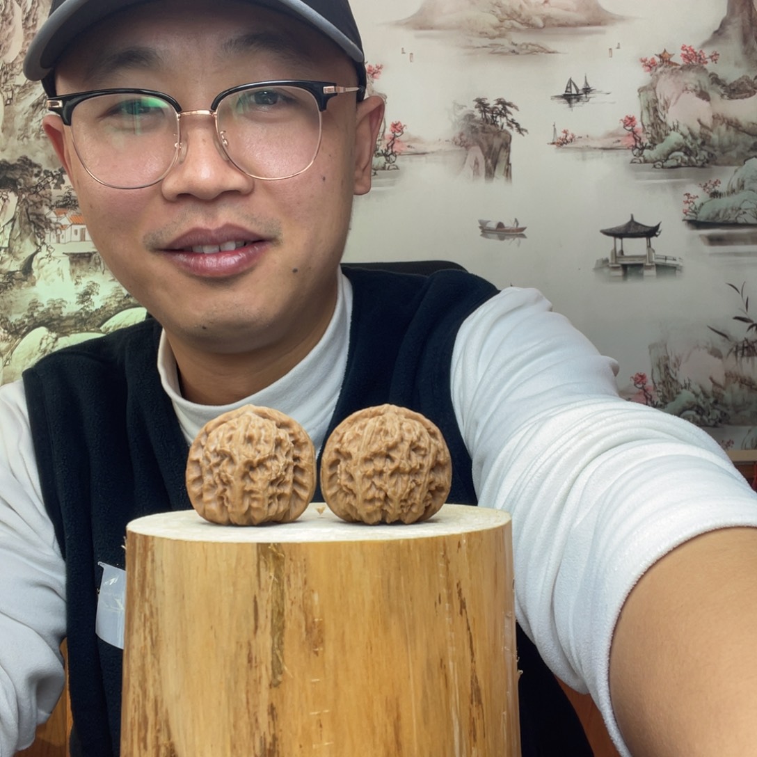 把件文玩核桃白狮子