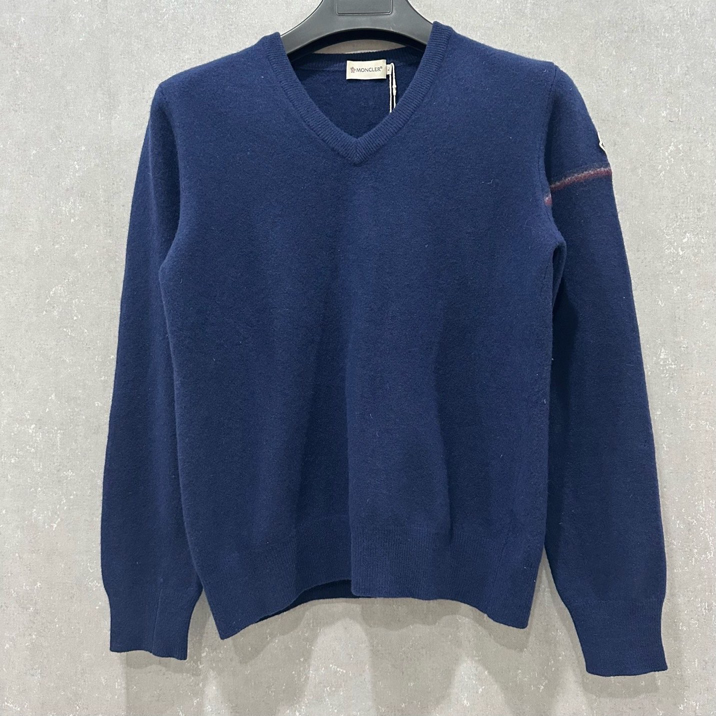 99新 MONCLER 圆领休闲针织羊毛衫L码/005764