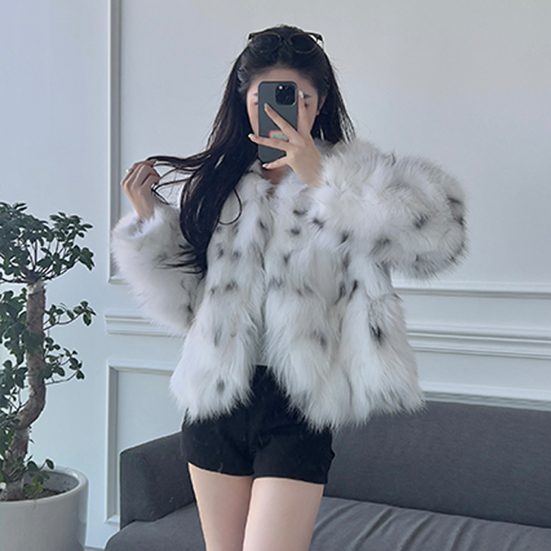 新款进口银狐狐狸毛坎毛短款V领皮草外套女2918