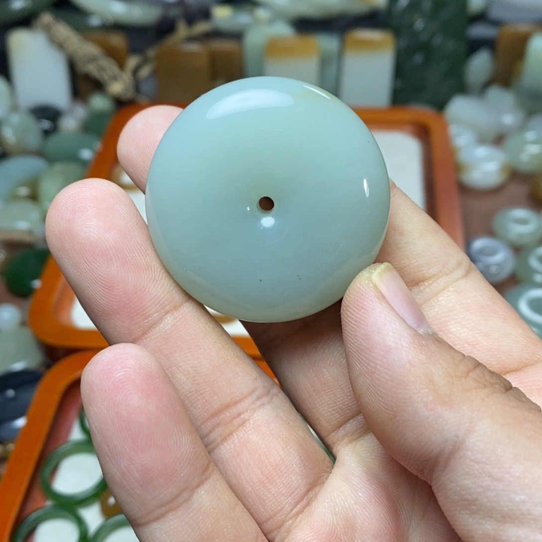 和田玉吊坠(不含链)未镶嵌鸟*捶