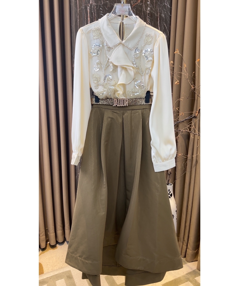 芙娜妮轻奢2025新款小众设计气质显瘦名媛女装两件套  F2510711