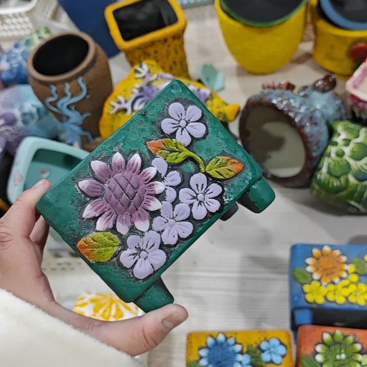 红陶吸水透气的白陶花盆凑满12发货