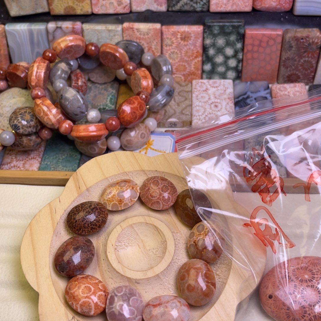 凋***硅化玉未镶嵌吊坠精品8