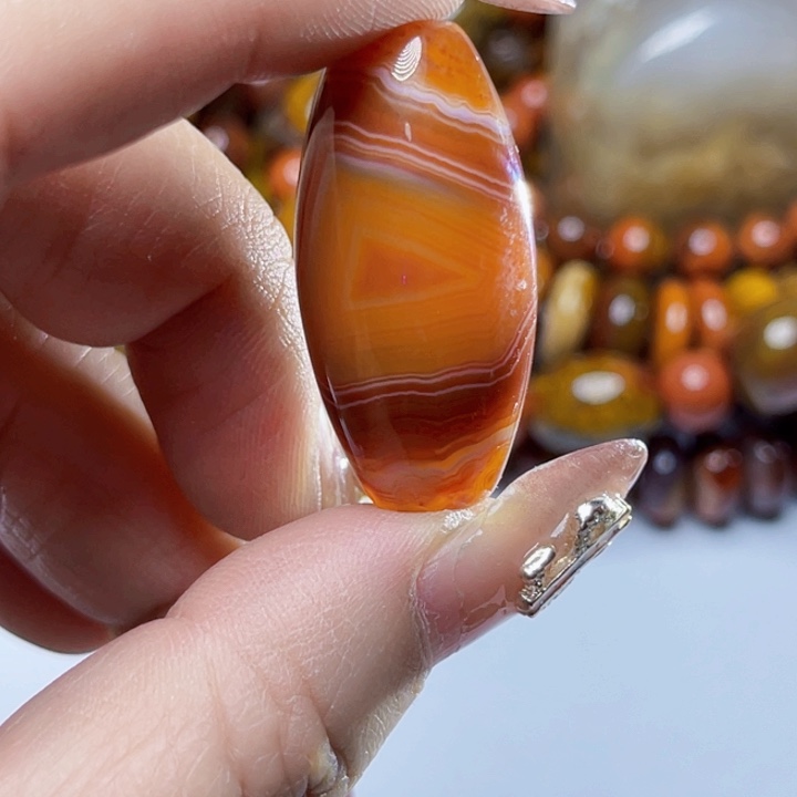 玛瑙/玉髓颈饰未镶嵌