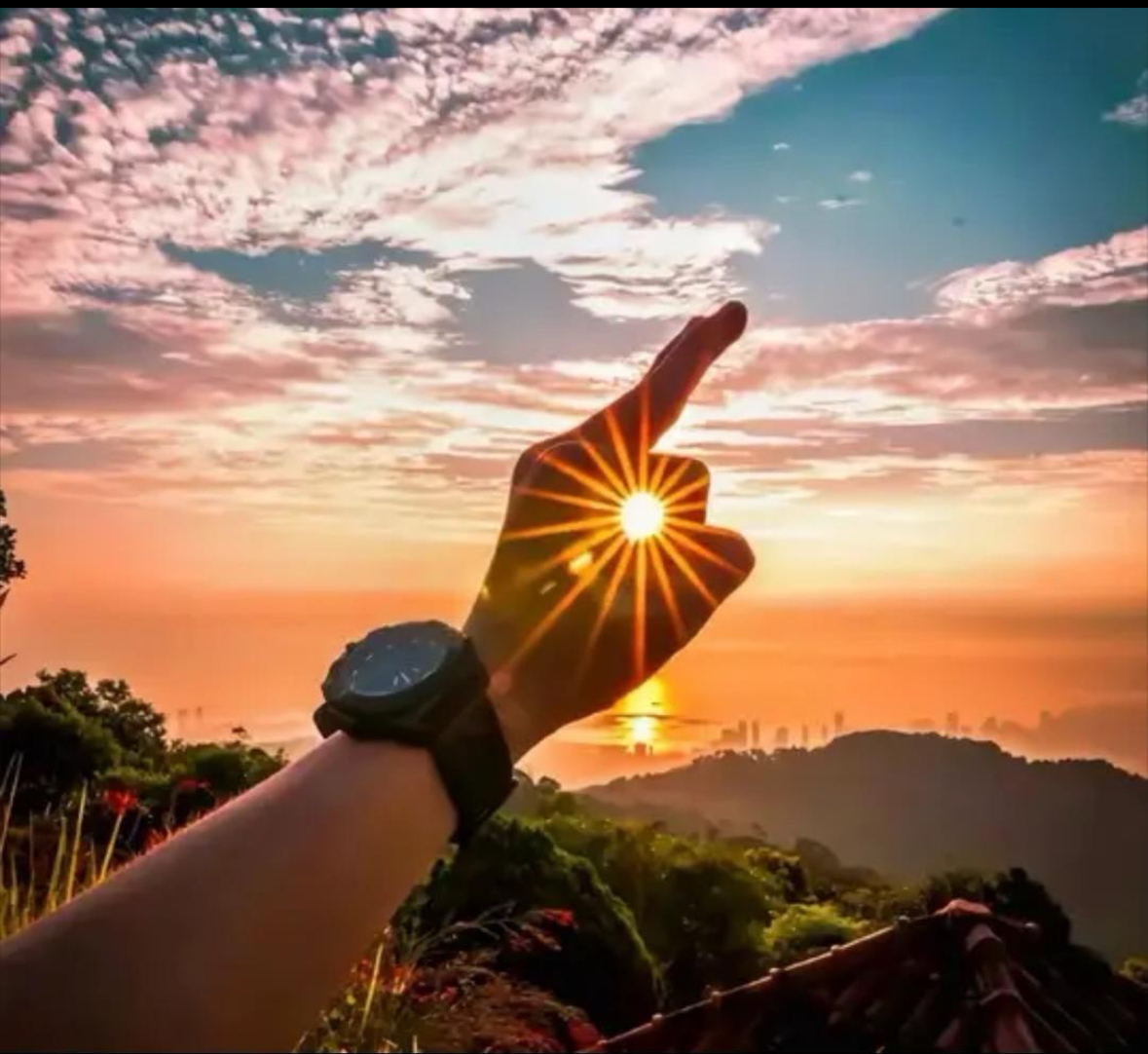 2025连帽拉链保暖极寒宽松男女同款韩版大码冬季情侣羽绒服