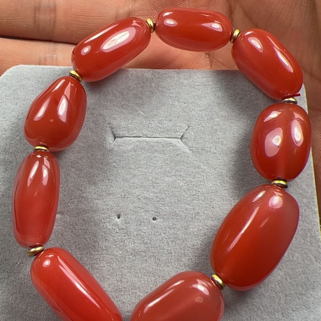 南红玛瑙手串未镶嵌