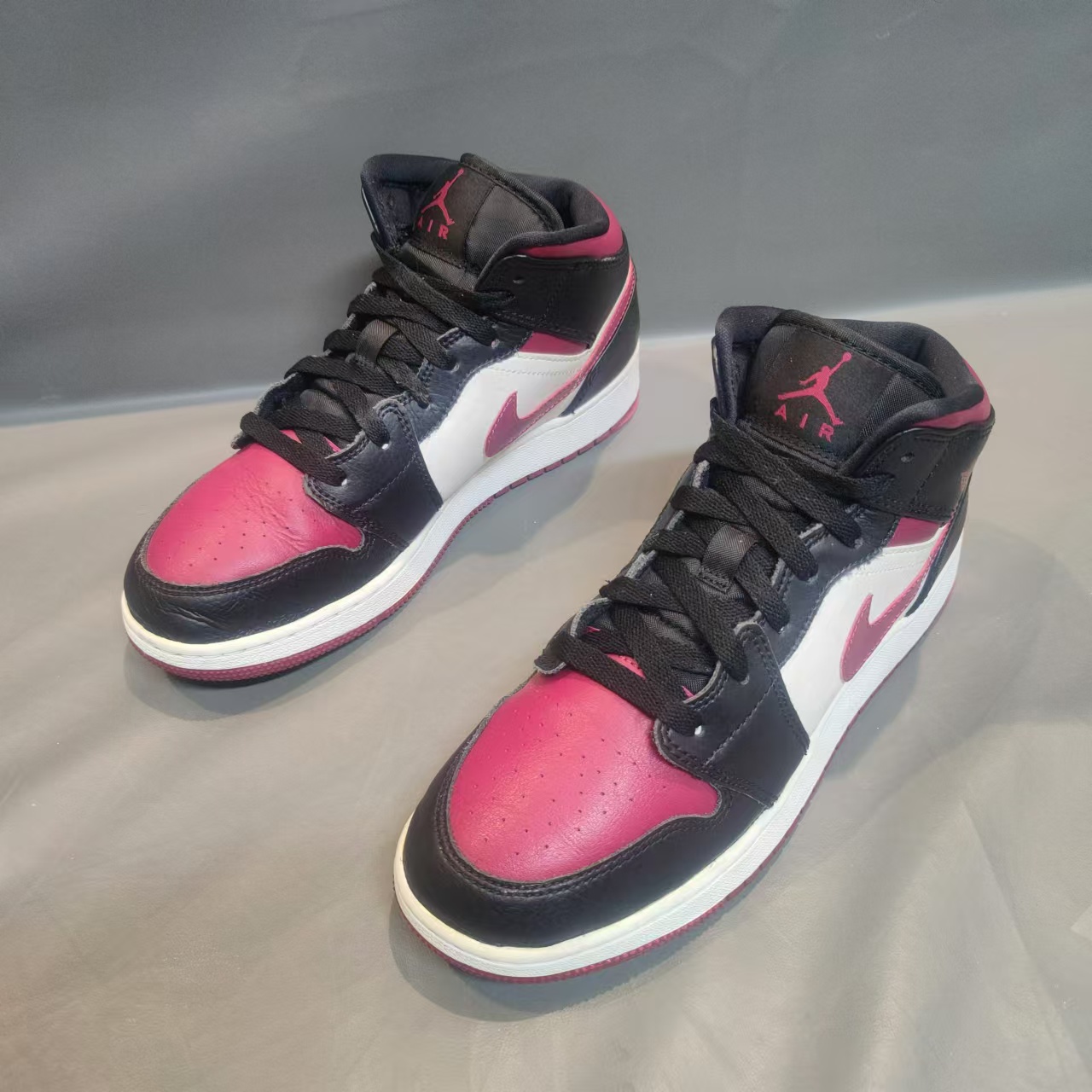 40码/90新/AJ1 酒红 中帮/GS无原盒/潮鞋/球鞋/运动鞋