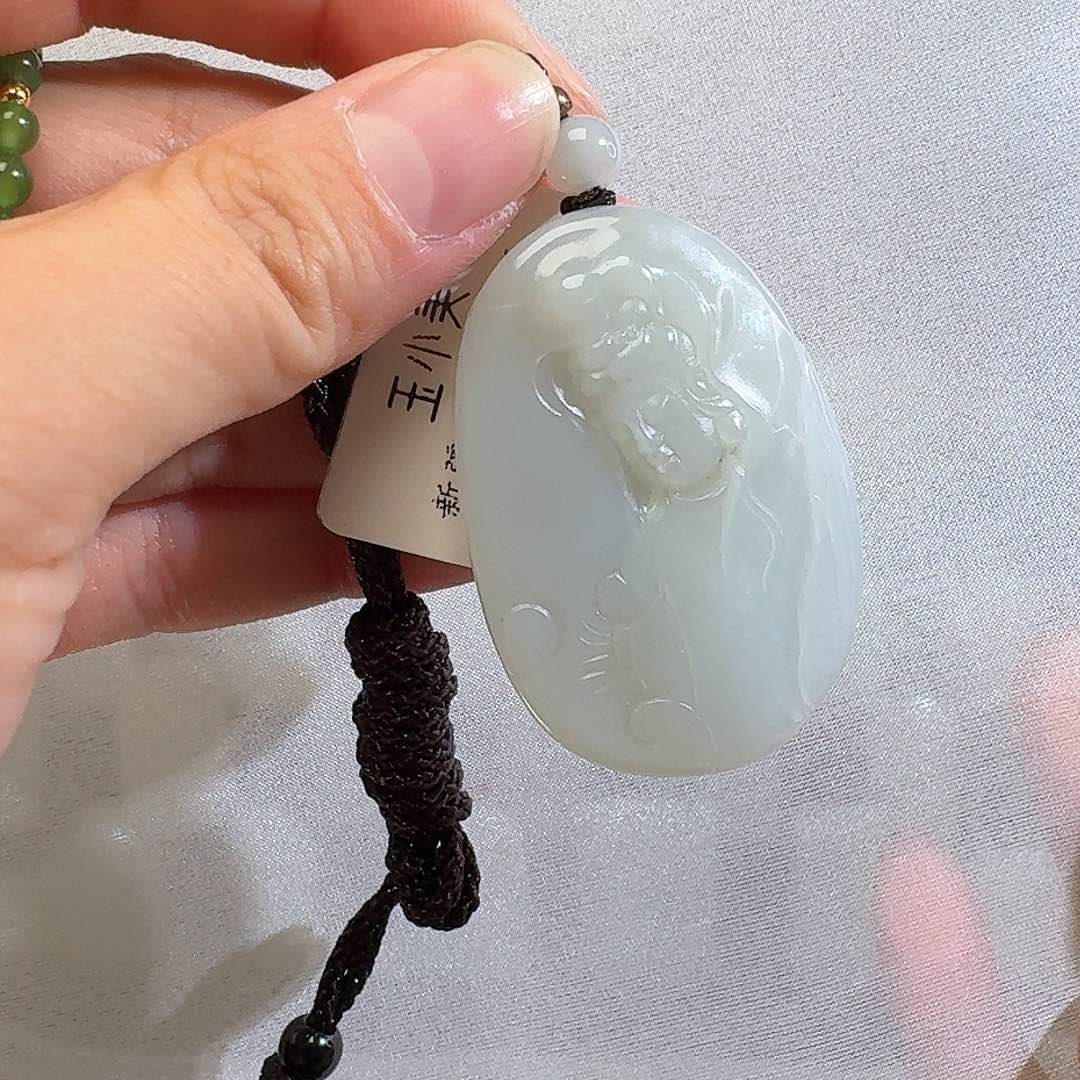 和田玉颈饰未镶嵌米达23g