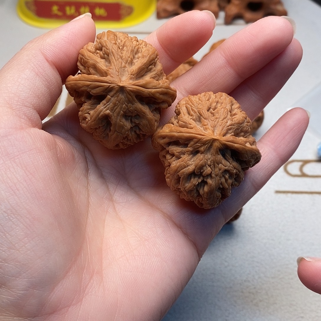 桃核把件41尺精对粗筋