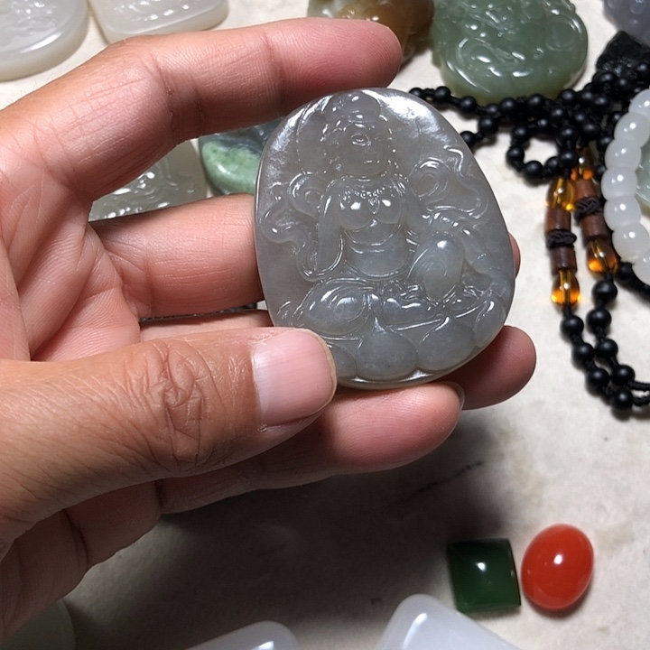 和田玉未镶嵌颈饰