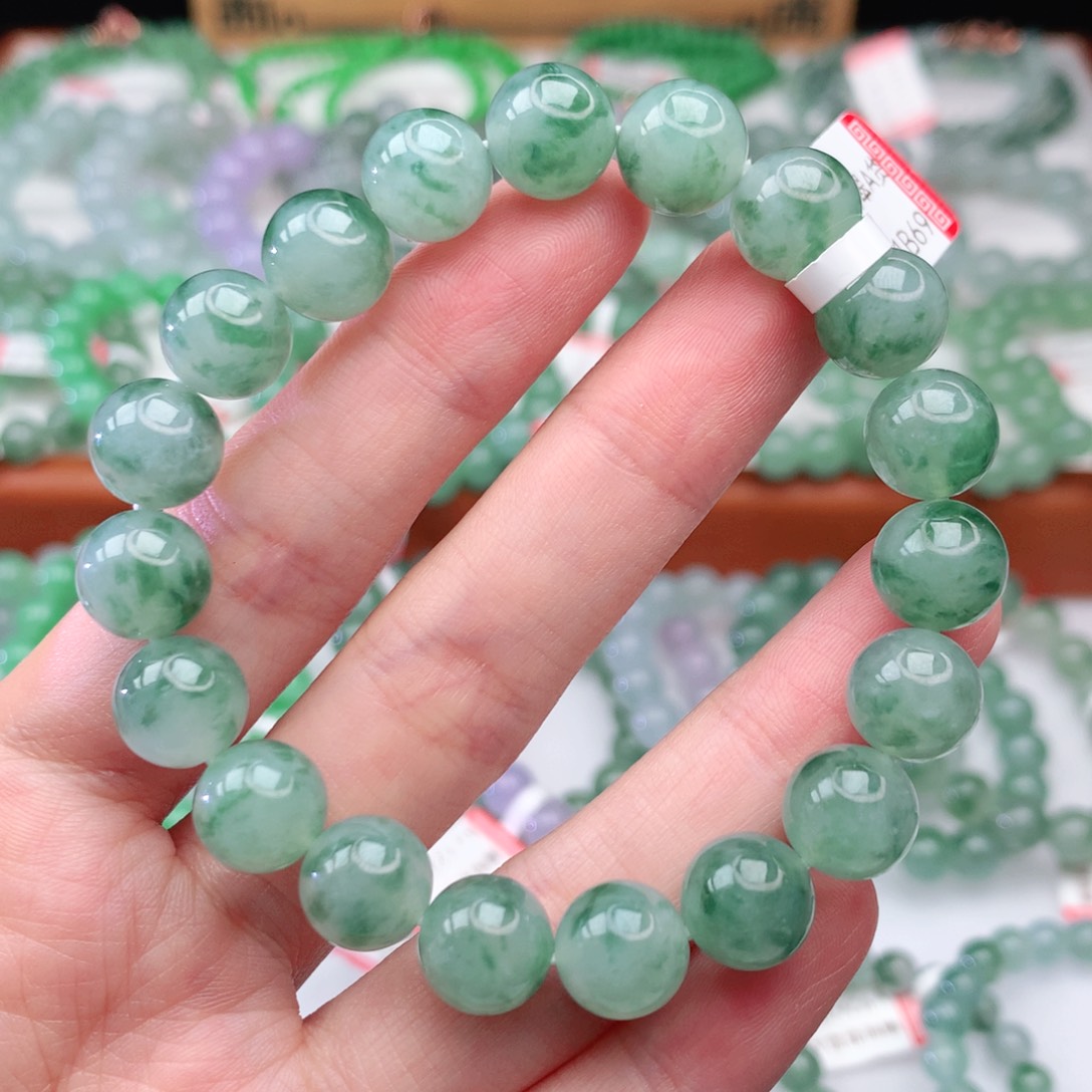 翡翠手链未镶嵌N***a翡翠10mm