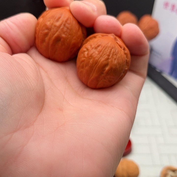 文玩核桃把件赤霞珠