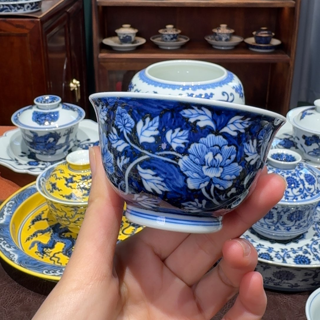 青花雯华堂手绘杯杯