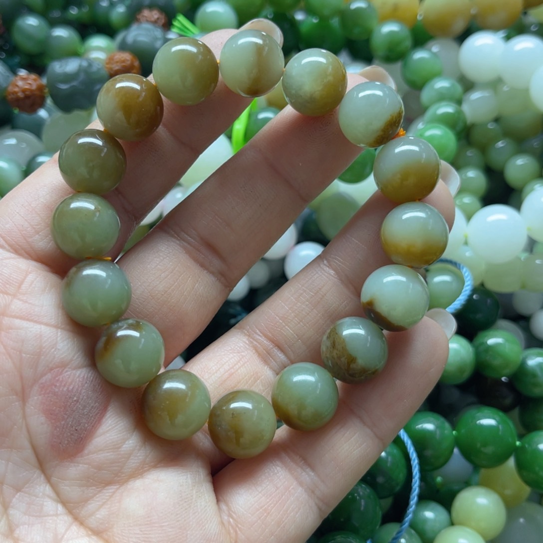 和田玉手链未镶嵌