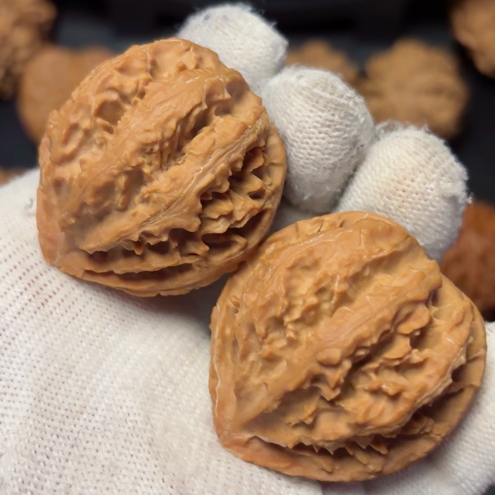 文玩核桃吊坠秦岭野生灯笼13