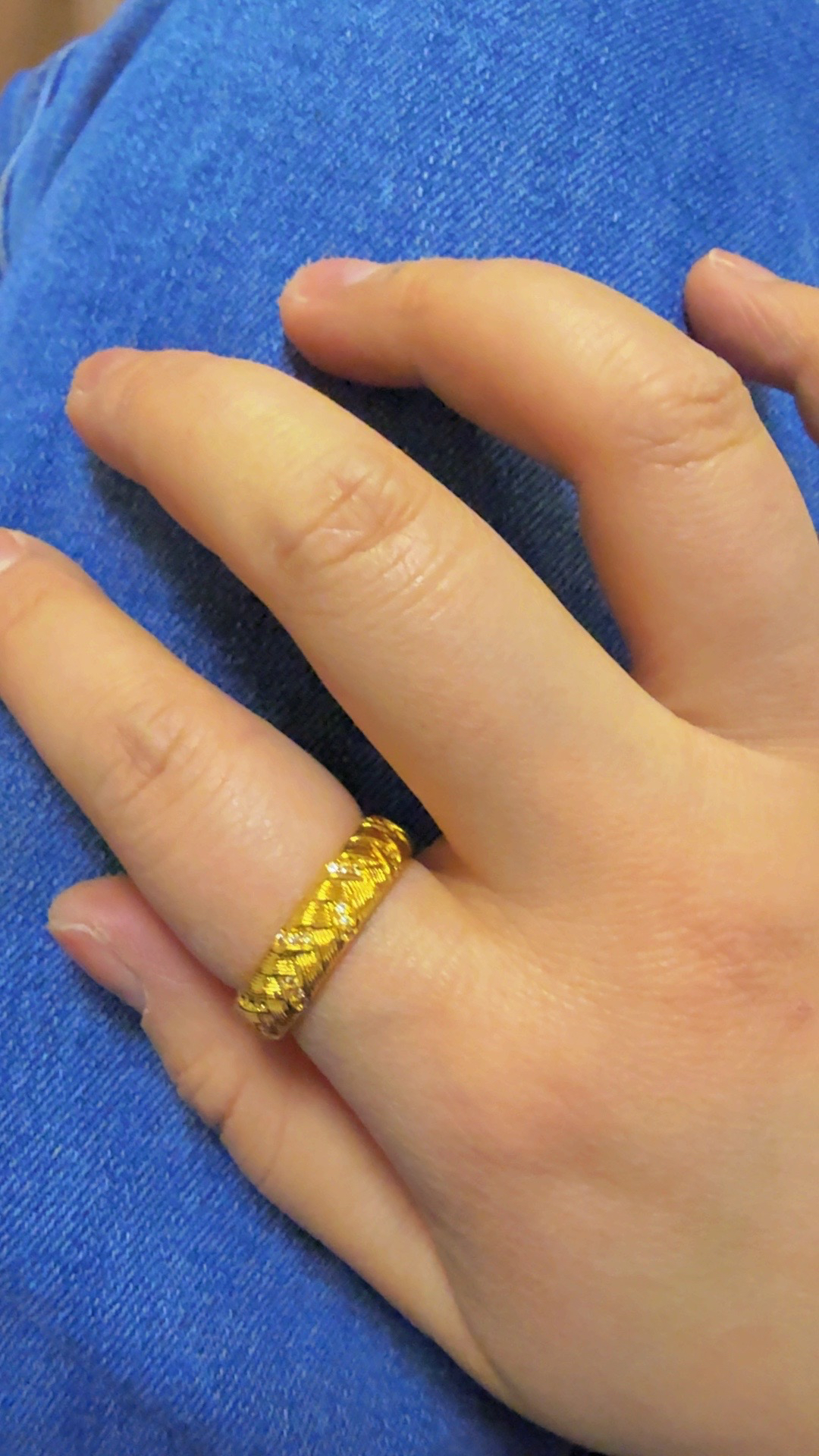 铜合金亚克力戒指 小花精美时尚女戒戒指96