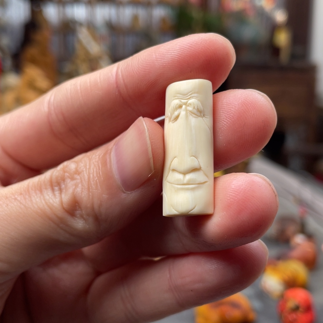 丽***瑾木方颜竹木艺术吊坠