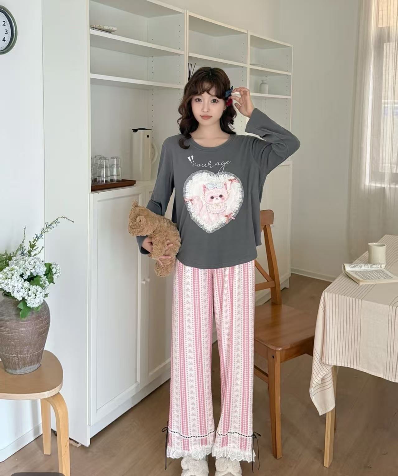 德绒加磨毛-冬季粉蝴蝶结猫咪粉条纹裤套头（加厚带胸垫）长袖套装