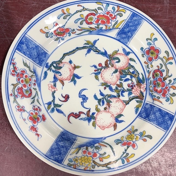 瓷片直径21厘米……绿