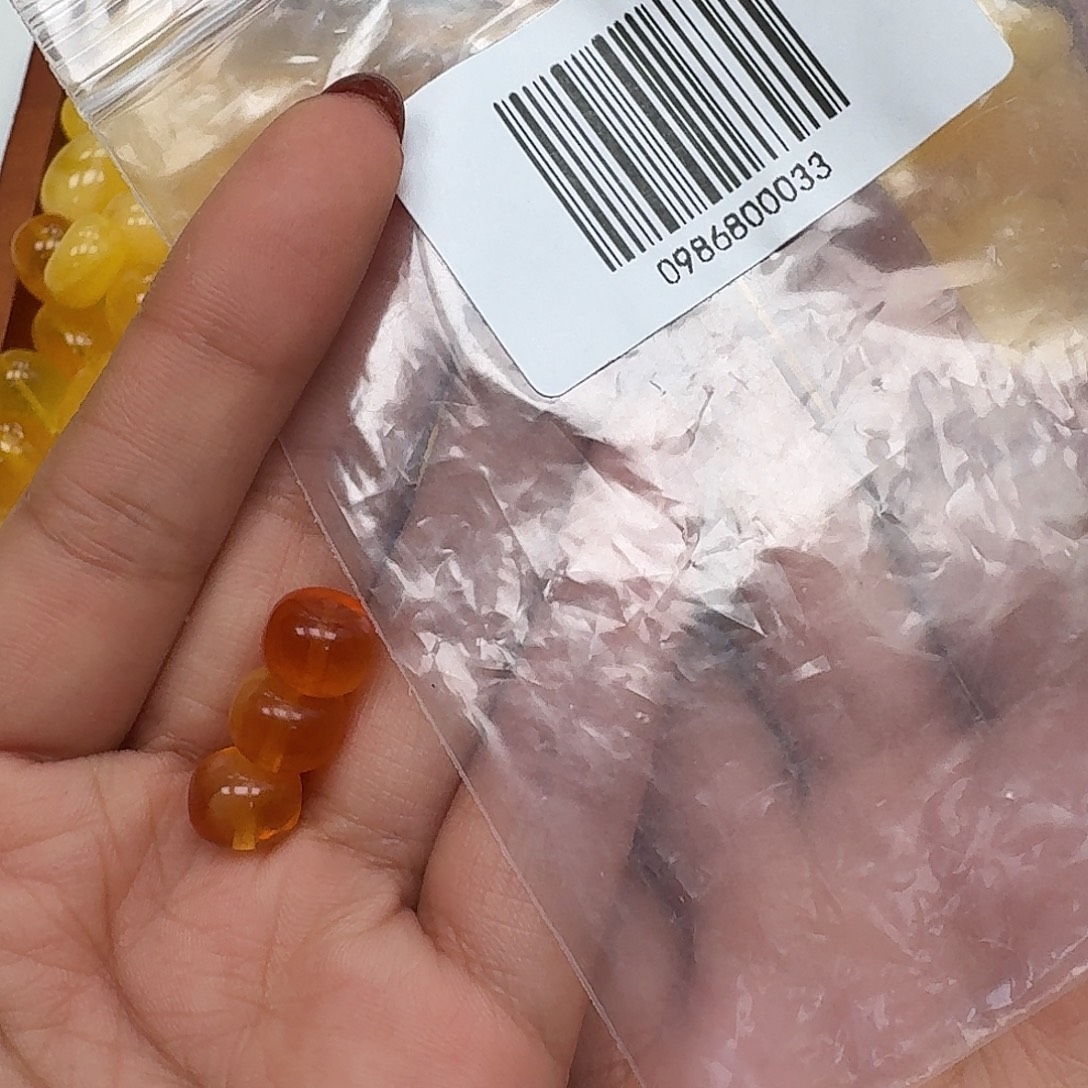 琥珀未镶嵌裸石悠悠