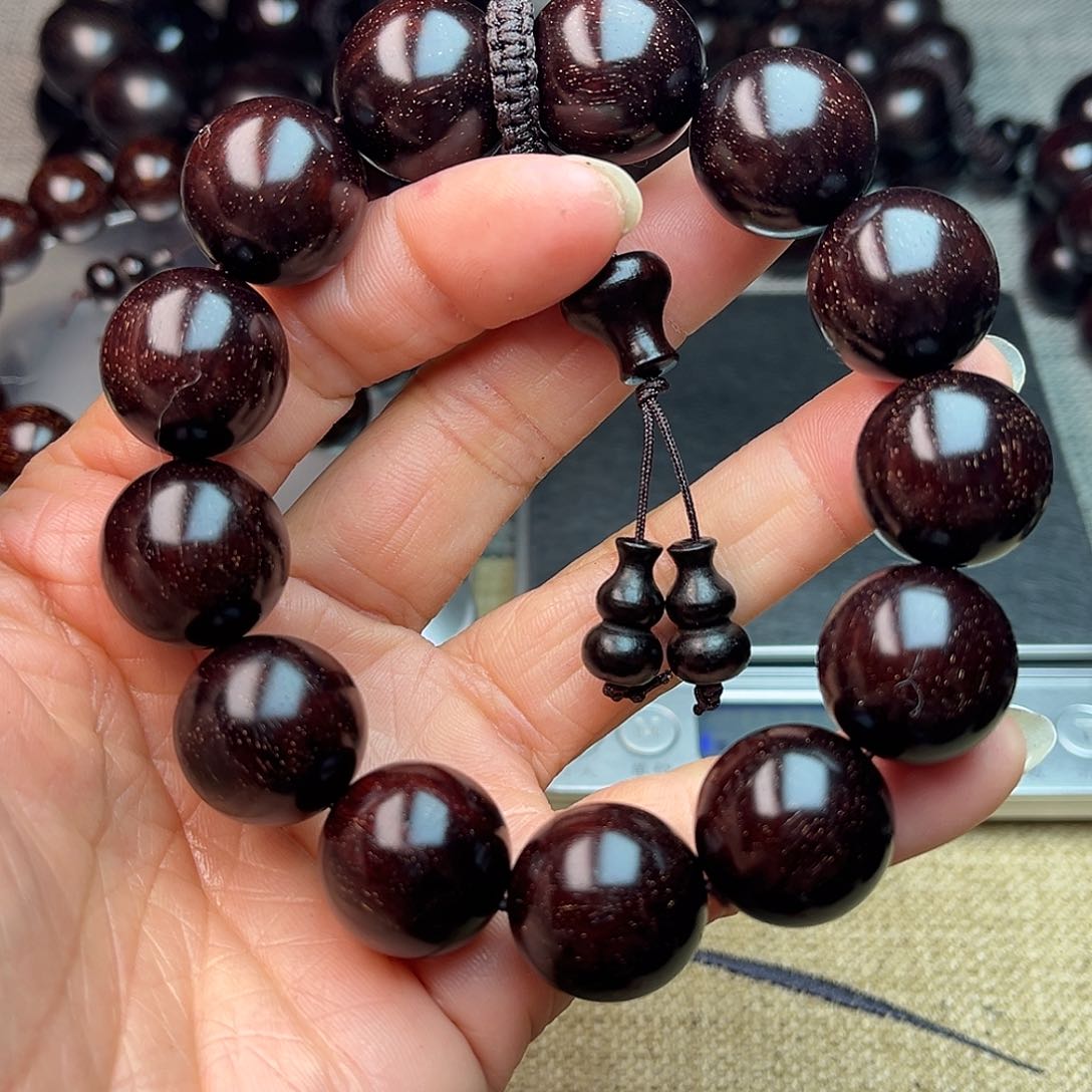 檀香紫檀（小叶紫檀）1.8 13颗 满星