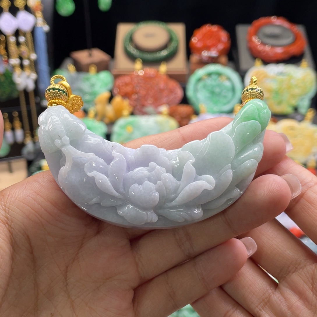 翡翠颈饰未镶嵌代编织