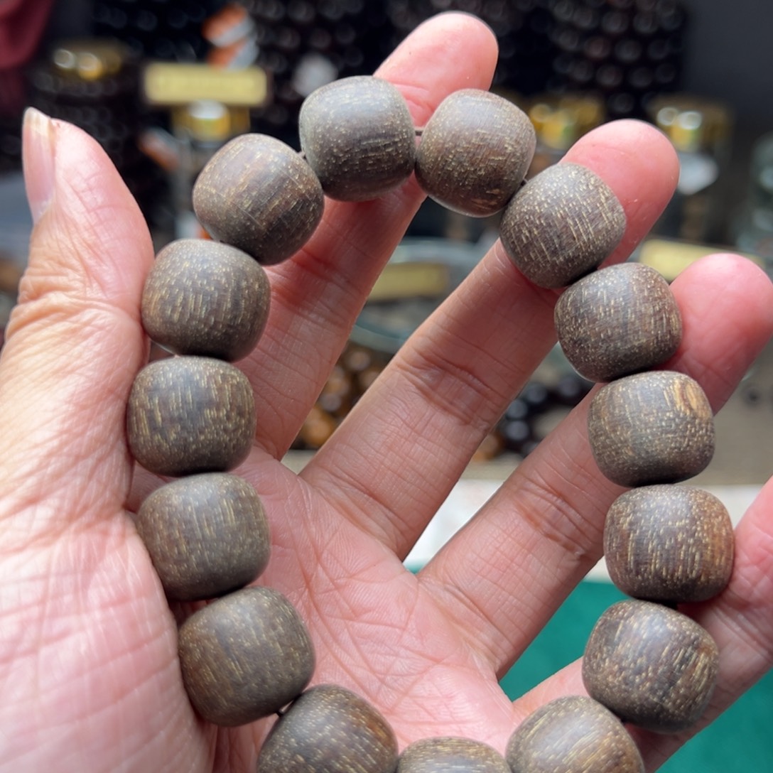 贡木手串/手链1516粗抛黑油金丝