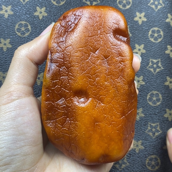 未镶嵌定制琥珀坐**下琥珀蜜蜡吊坠