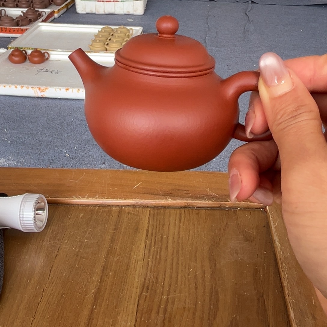 茶壶紫砂紫砂………………………………