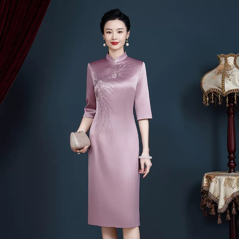 进口三醋酸改良旗袍裙中小个喜妈妈婚宴礼服不开叉喜婆婆敬酒服Y
