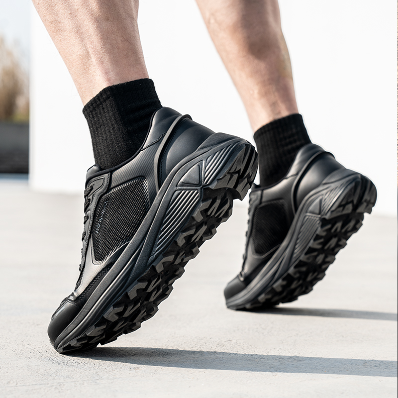 BOSSSUNWEN/博斯绅威男士夏季透气网面皮鞋户外轻便减震运动鞋