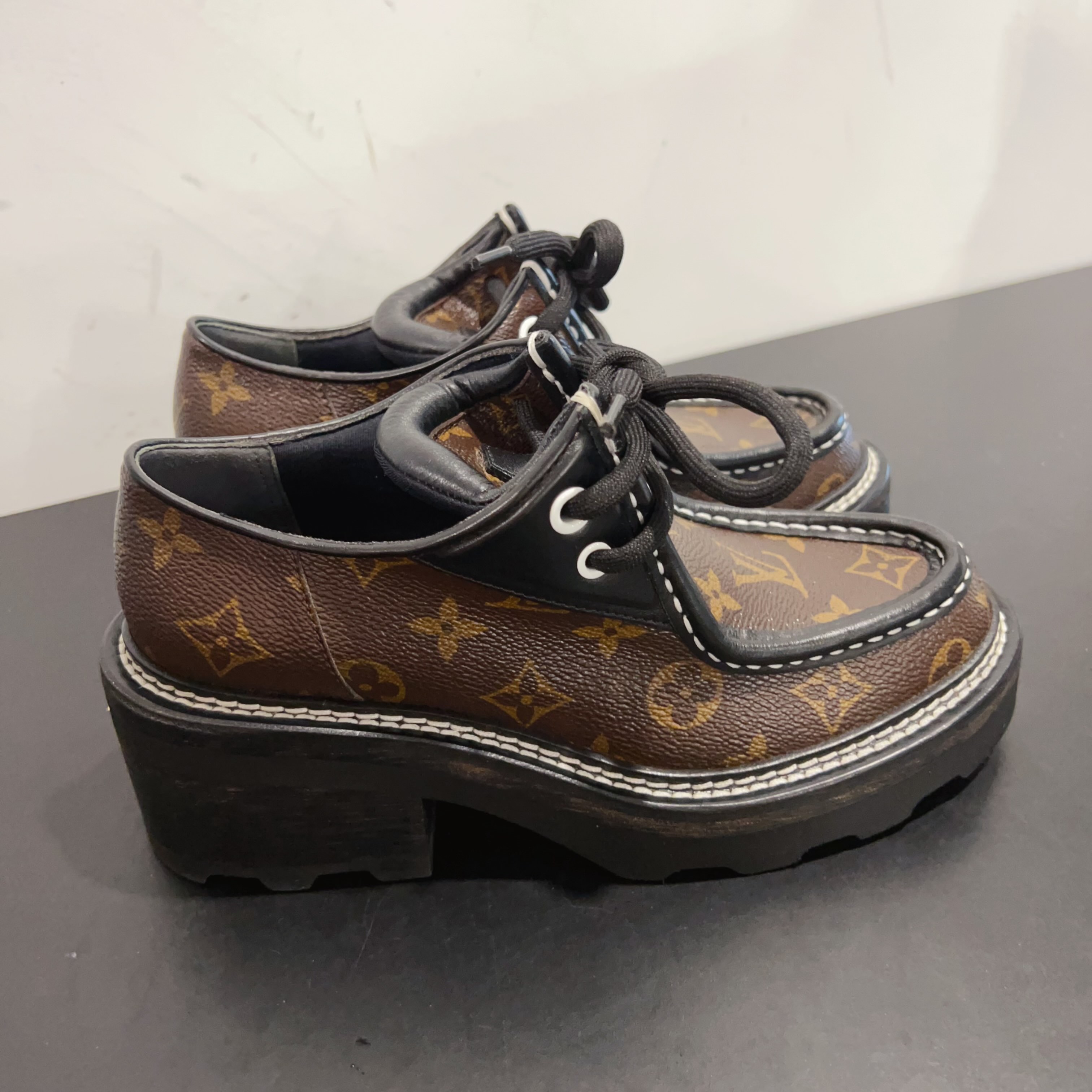 99新 LouisVuitton/路易威登 高跟鞋 尺码36.5成色看直播GSH1561