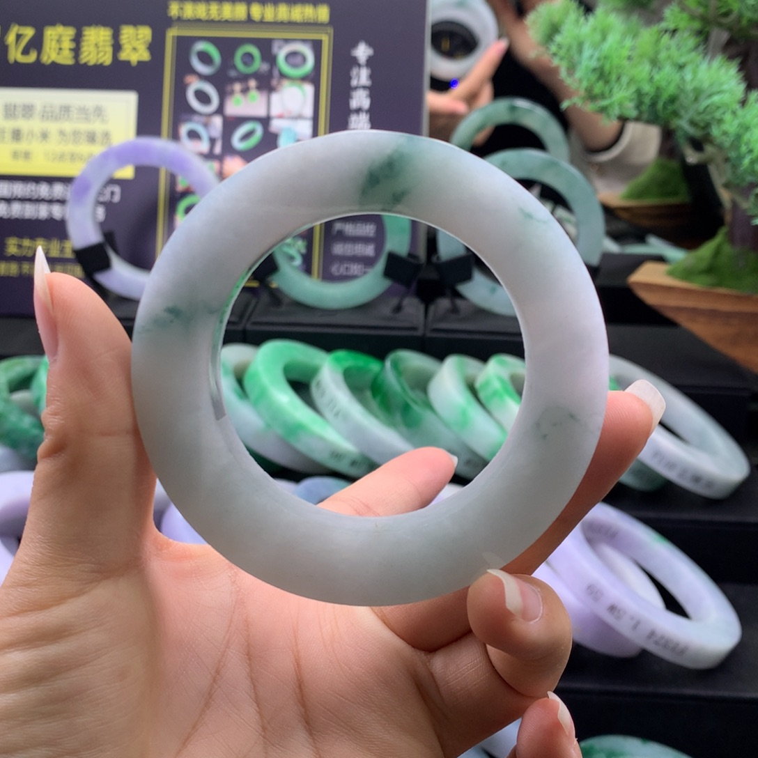 定制翡翠未镶嵌正圈