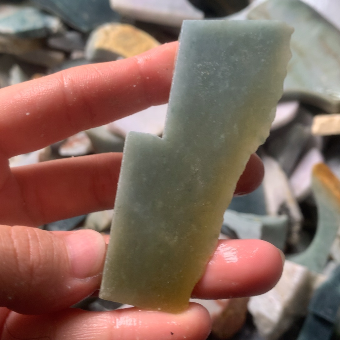 翡翠颈饰未镶嵌缅甸翡翠