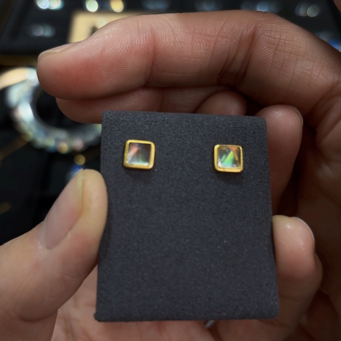 长石耳钉18K金镶嵌耳钉